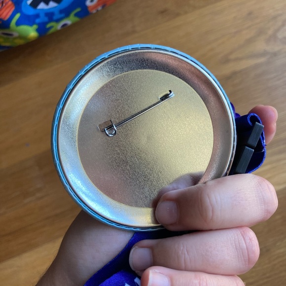 SOLD ON MERC @sampolowski - Picture 2 of 5